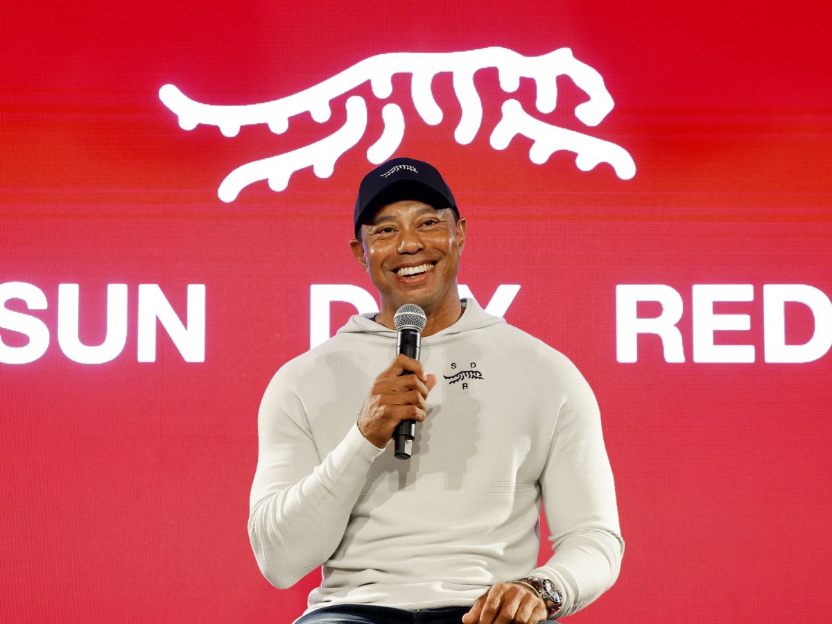 Tiger Woods’ Sun Day Red is A Sun Day Dread